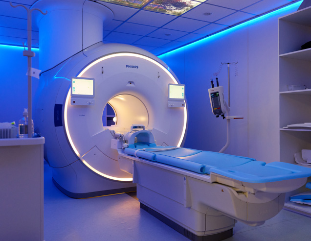 Equipo de resonancia magnética del Servicio de Diagnóstico por Imágenes del IADT